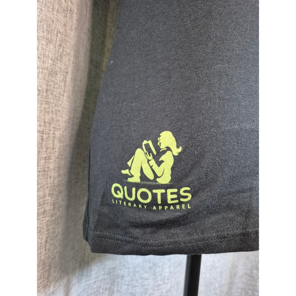 Alice in Wonderland Cheshire Cat Quote Graphic T-Shirt Medium Lewis Carroll NWOT - Picture 7 of 8